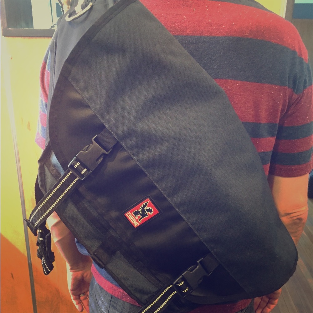 Chrome Citizen Messenger Bag